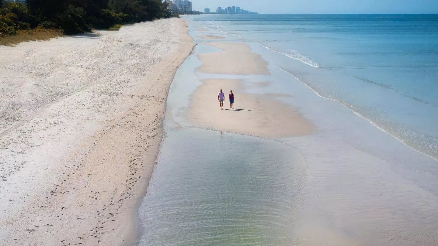 Delnor-Wiggins-Pass-State-Park-in-Naples-FL.jpeg