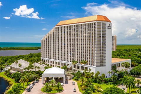 NaplesGrandeAerial View Facing West.jpg