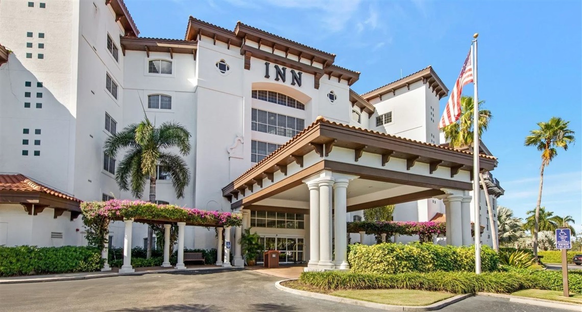 Inn at Pelican Bay