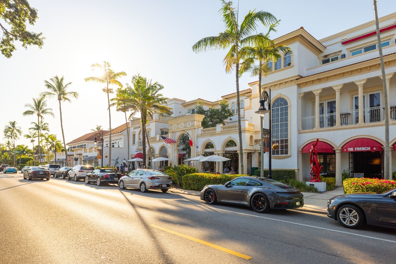 Fifth Avenue, Downtown Naples 1.jpg