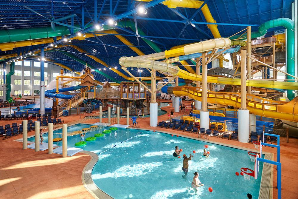 Great Wolf Lodge Interior Pool and Water Slides