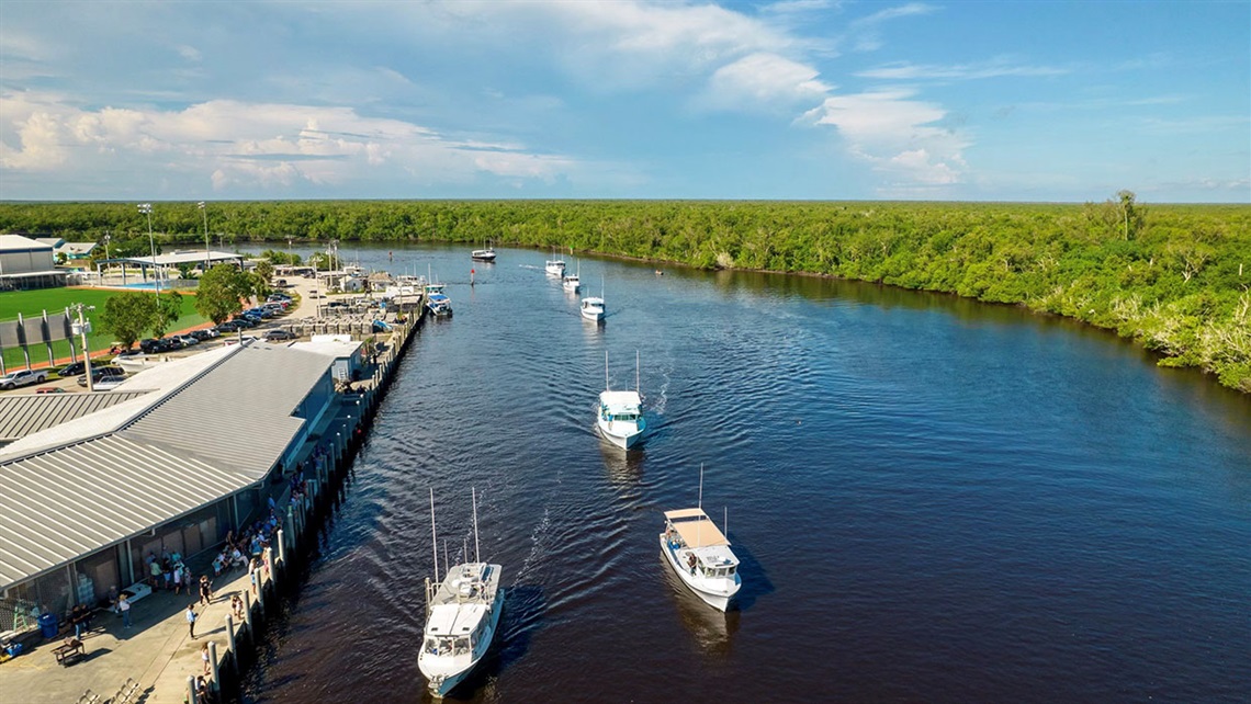 ParadiseCoast-Stone Crab-Blessing-Fleet-Hero-b.jpg