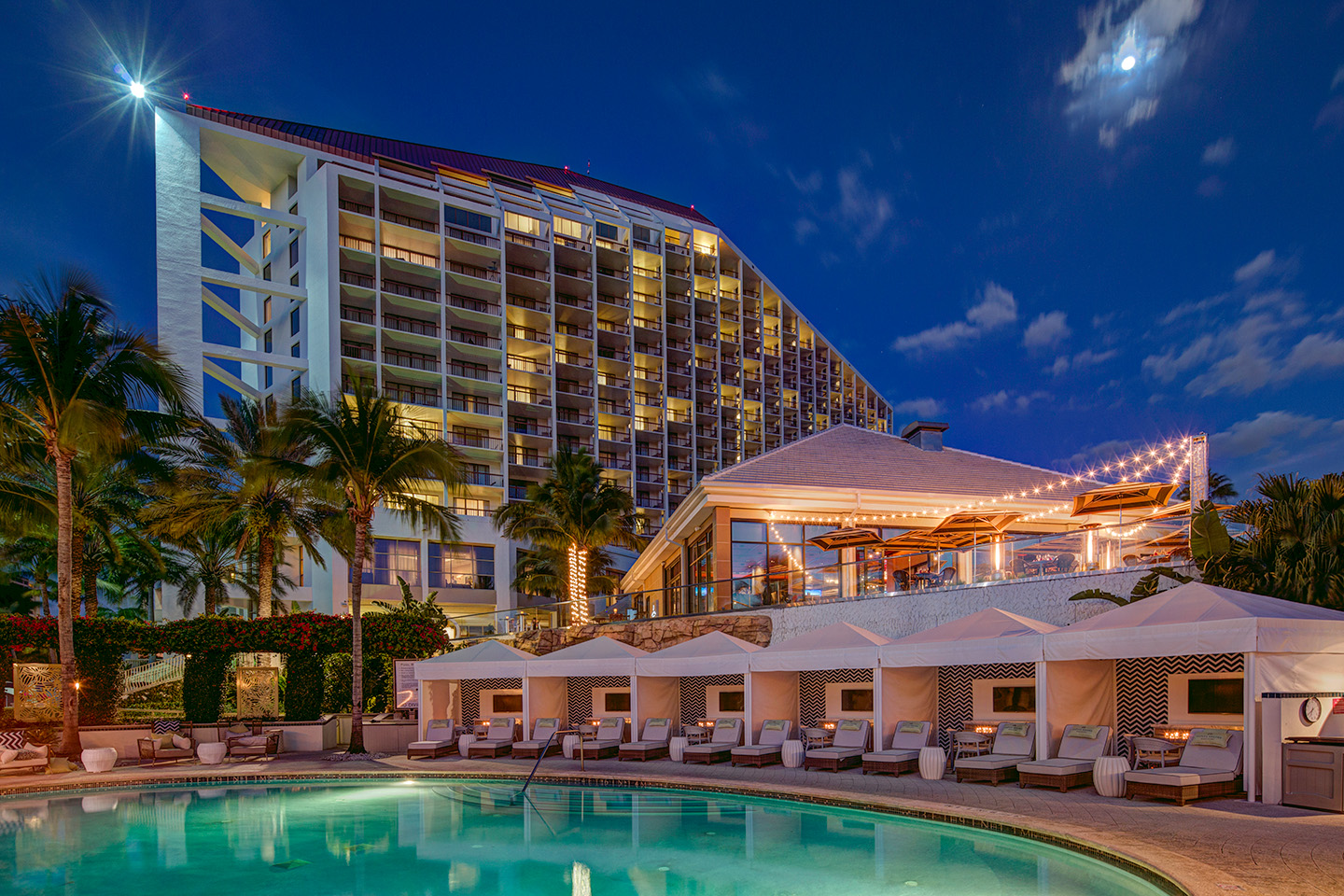 Naples Grande Beach Resort (1).jpg
