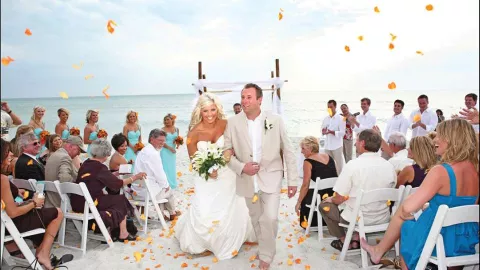 Hilton_Naples.jpg Hilton_Naples.jpg