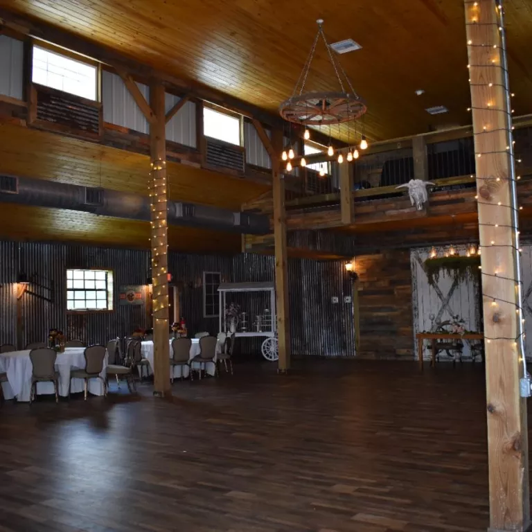 Naples Wedding Barn Photo 2