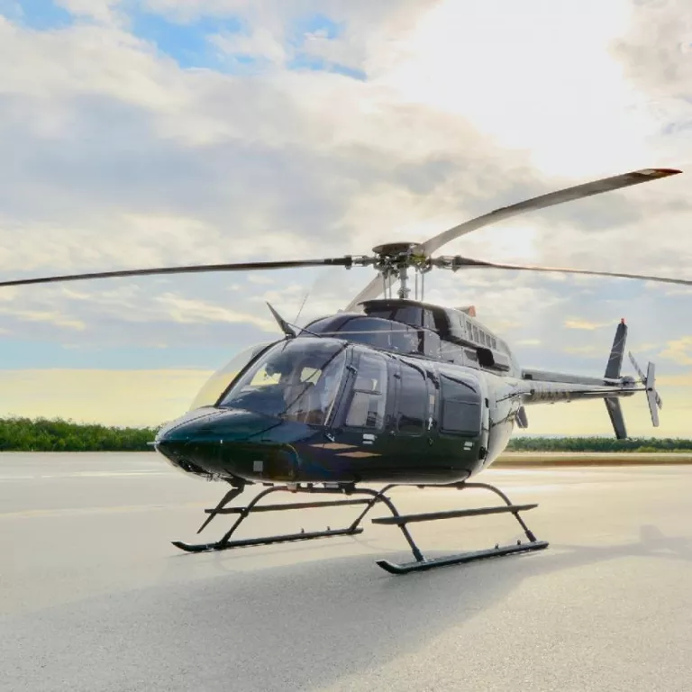 Elite Helicopters Bell 407 Photo 3