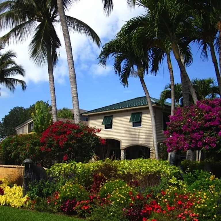 Hotel exterior to lobby Photo 2