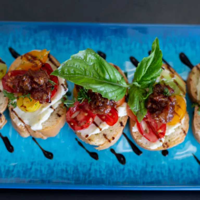 modern casual food Photo 5