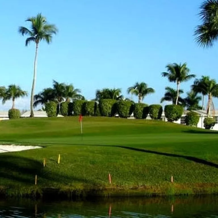 Glades Country Club Photo