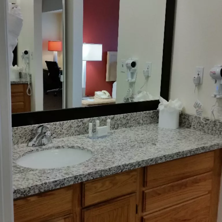 Countertop Photo 4
