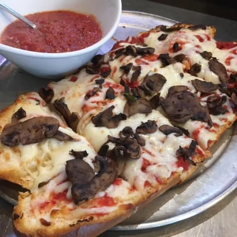 L'Appetito Pizza and Deli II Photo
