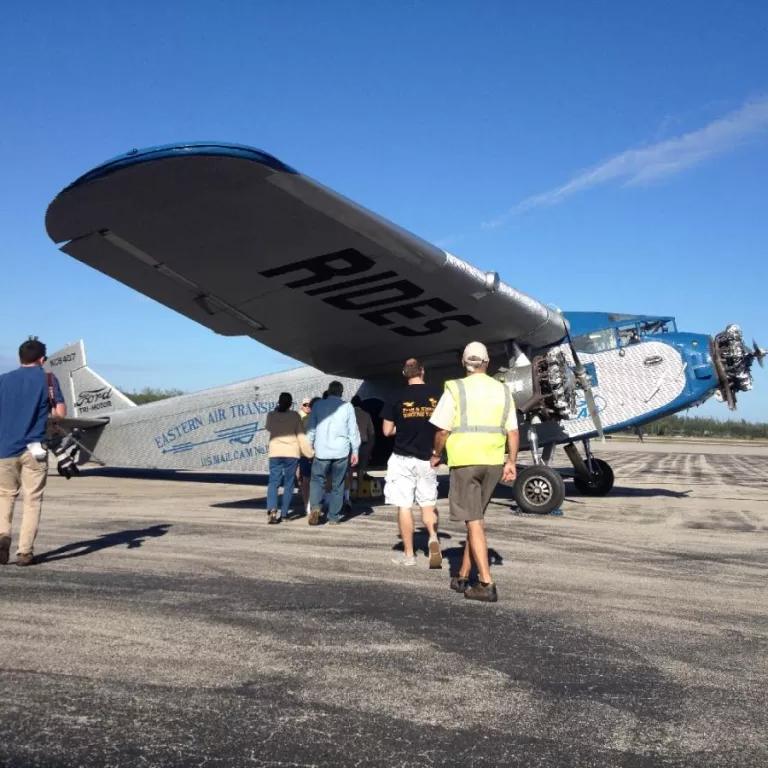 Naples Airport Photo 2