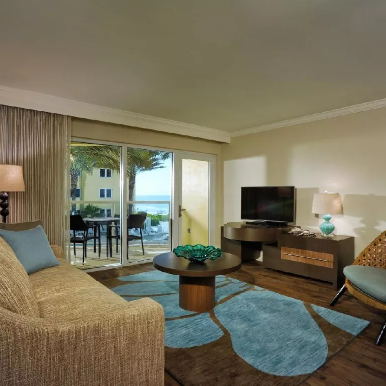 One Bedroom Gulf King Photo 7