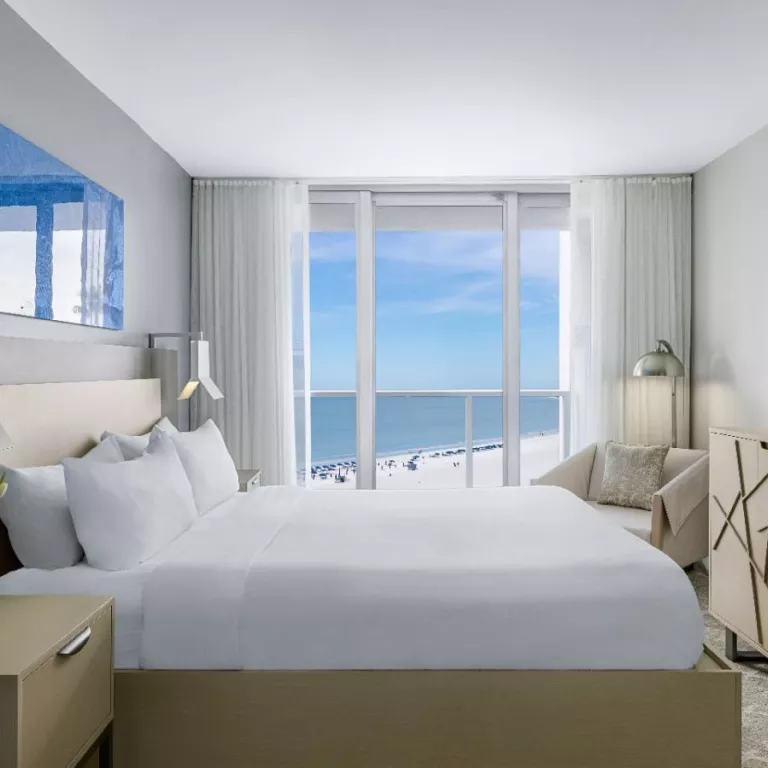 Gulf View Villa - Master Bedroom Photo 3