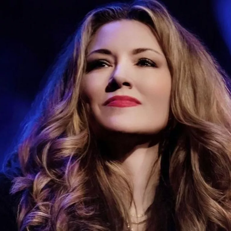 Mandy Barnett, vocalist. Photo Courtesy of ArtisꟷNaples Photo