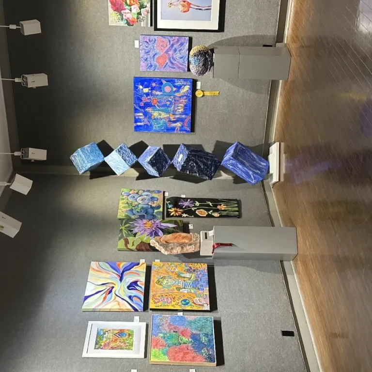 Member Show Photo