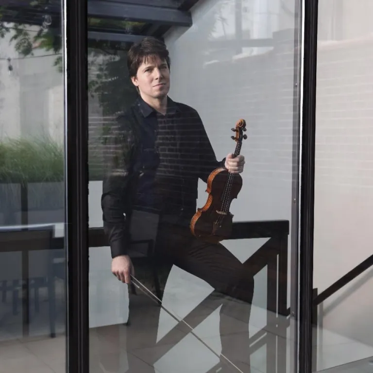 Violinist Joshua Bell Photo