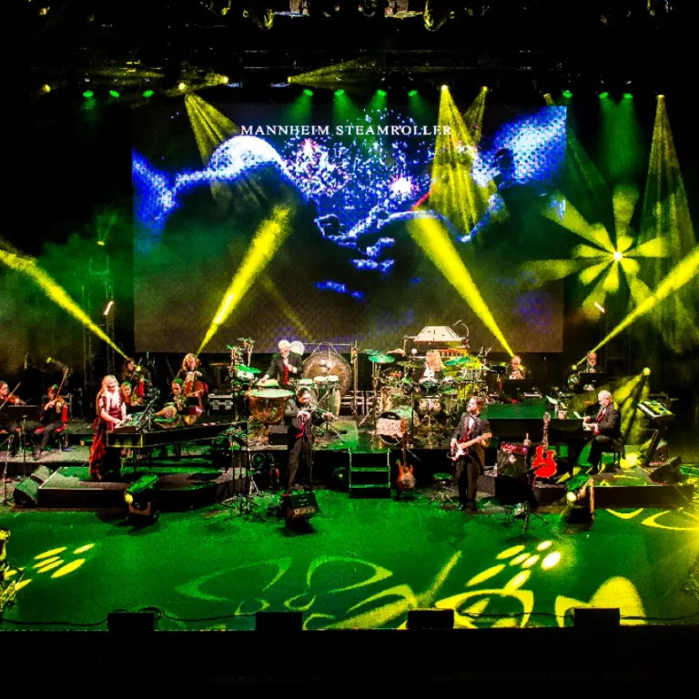 The Production Mannheim Steamroller Photo