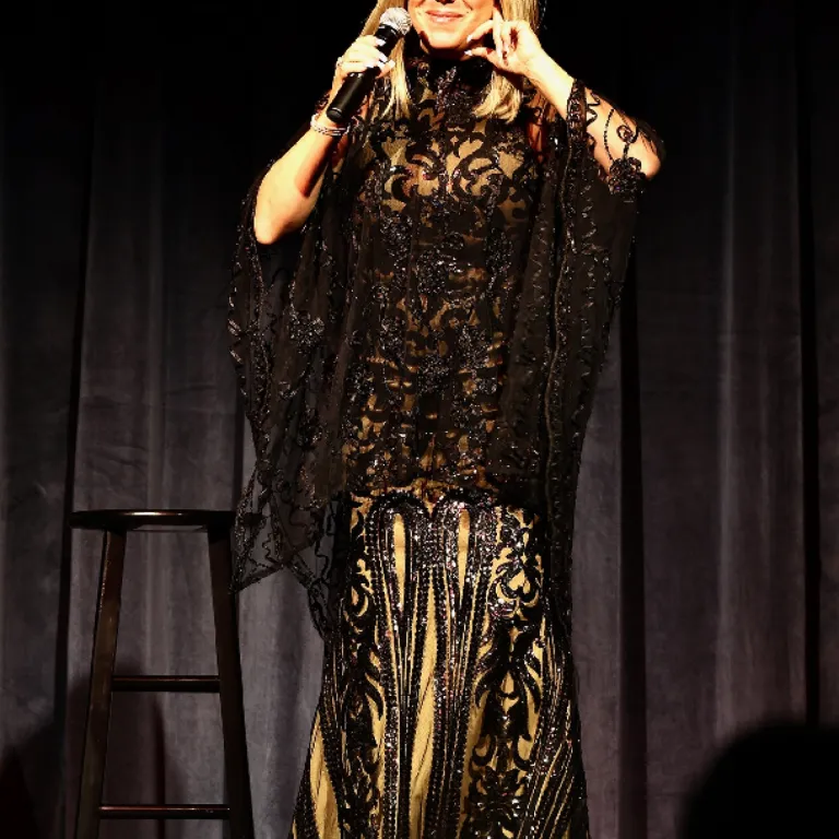 Actrress and Singer Sharon Owens as Barbra Streisand Photo