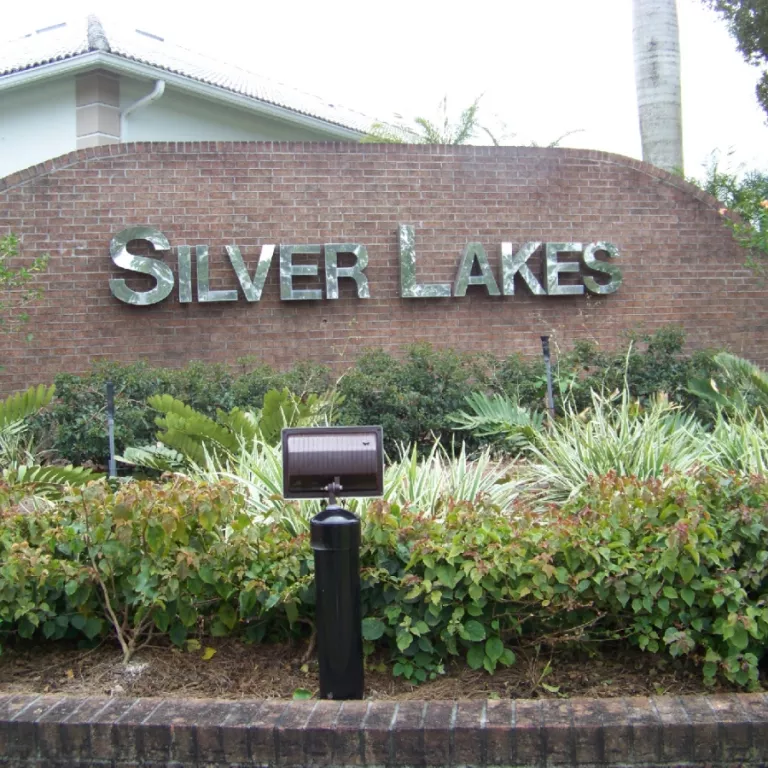 Welcome to Silver Lakes Photo 2