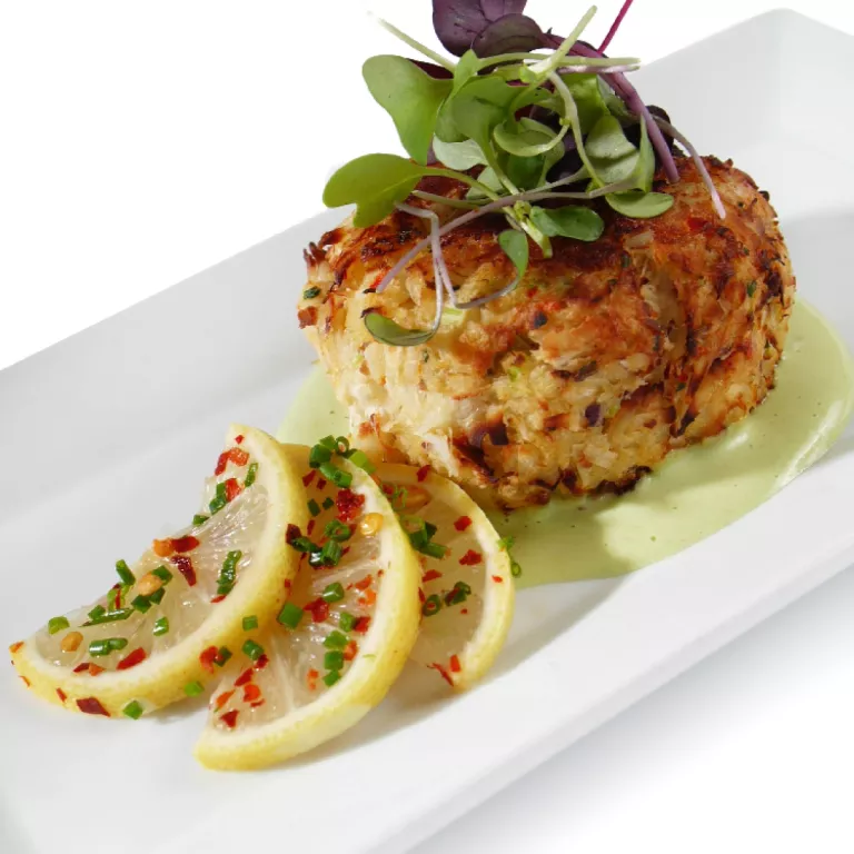 The Turtle Club's irresistible crab cake. Photo 5