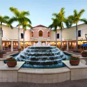 Bloomingdales_Fountain.jpg