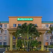 La Quinta Inn & Suites Naples East (I-75) Photo