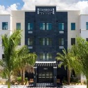 Front of hotel Photo