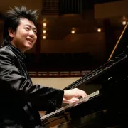Image of Lang Lang in a promotional portrait Photo