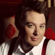 Image of Clay Aiken in a promotional portrait Photo