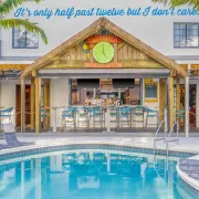 5 o'clock Somewhere Bar and Grill Photo