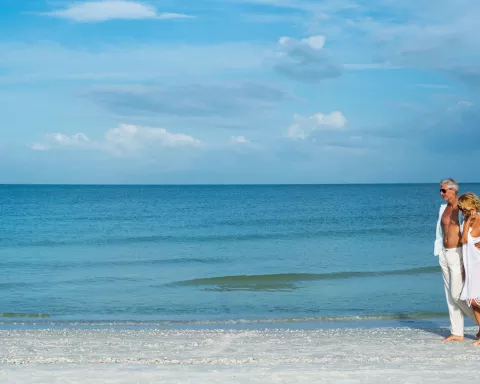 beaches-hero-couple-in-white.jpg beaches-hero-couple-in-white.jpg