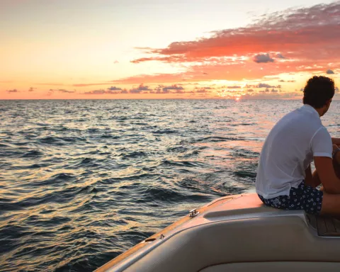 bound-panel-uk-boat-sunset.jpg bound-panel-uk-boat-sunset.jpg