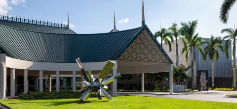 Artis Naples